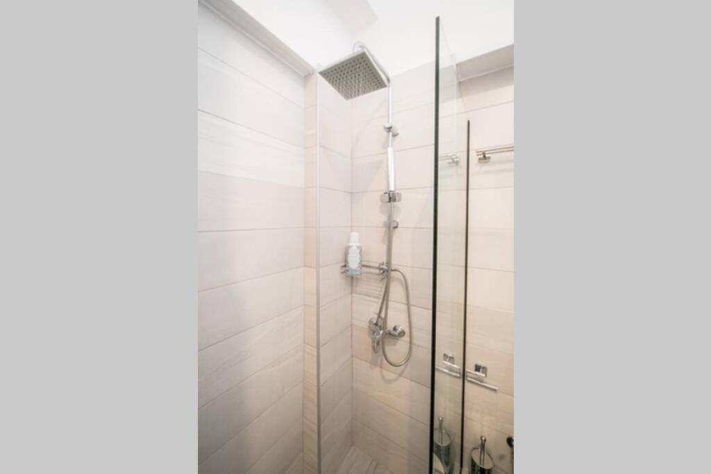 Belajo Central Apartment And Jacuzzi !! Волос Экстерьер фото